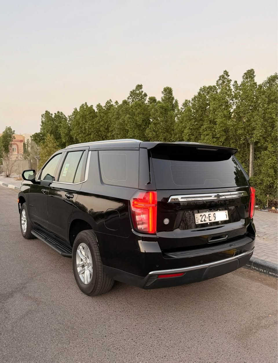 للبيع تاهو موديل 2024 LS وارد خليجي رقم اربيل دولي بسم شركه مضمونه محرك 5300 V8 مغلفه نانو مواصفات اربع بصمات تشغيل عن بعد  LS دبل لحيه علامه ضوئيه ثلاجه كشنات كهرباء رادار امامي نقطه عمياء سياره ماشيه 35 الف حقيقي سياره جديده كلهه وظع شركه بيهه قطعتين مبدلات جاملغ وبنيد طخه خفيفه بدون ايرباك ولا دواخل شرط الفحص للبيع اومراوس حسب القناعه مكاني البصره للستفسار *********** Singapore

