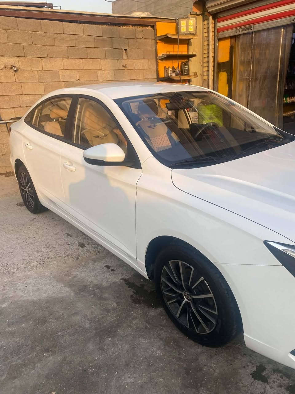🔥 للبيع او مراوس محتاج فرق 
  🔥MG 5 PLUS موديل 2025 🔥
🚘 وارد خليجي وكالة
 📅 موديل 2025
 📍 ماشية 12 ألف كم فقط
 ⭐ فول مواصفات عدا الفتحة
 ✅ سيارة نظيفة ومرتبة
 🎨 بيها صبغ قليل بالباب الخلفي جهة السايق والباقي حسب الفحص
💰 السعر: 115 ورقة
 📍 الموقع: بغداد – الدورة
📞 للاستفسار: ***********
***********
