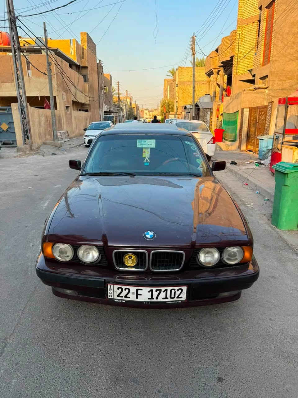 السلام عليكم بي ام موديل ١٩٩٣ حجم 525 محرك مسكر مكفول كير صدر مكفولات اكسل جديد  بالباكيت تخم تاير جديد تبريد ثلج سلايت طكتين بجم عريض مري منفصل رقم اربيل سياره مصبوغه جمالية بدون اي حادث غرفة جلد بلادي السعر 68 مكان السيارة بغداد حي الجهاد او حي العامل 
للاستفسار الاتصال على الارقام التالية

*********** واتساب
*********** اتصال
