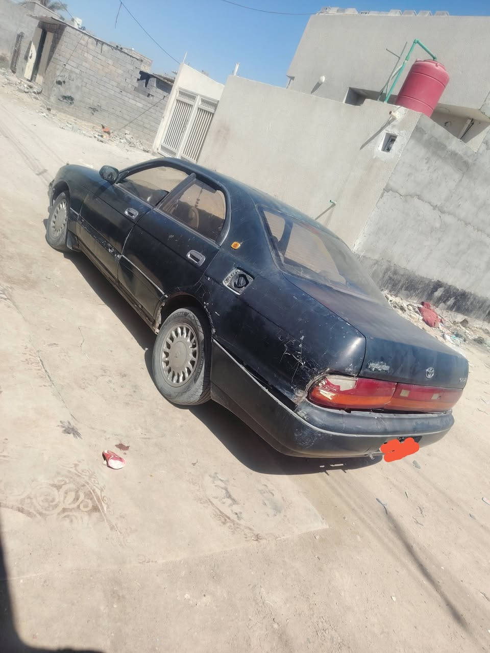 السلام عليكم سياره بطه مكينه وجير اثنين ونص موديل 1991 سياره البودي شوف عينكم مقفول من القص والنقل جثه والهيب الشرعي مكان السياره بالخصيب سعرها 25 حداديه جديده كهربائيه شغاله سنويه مجدده 2028 تفاصيل هاي قدامكم مكلف بالنشر***********
