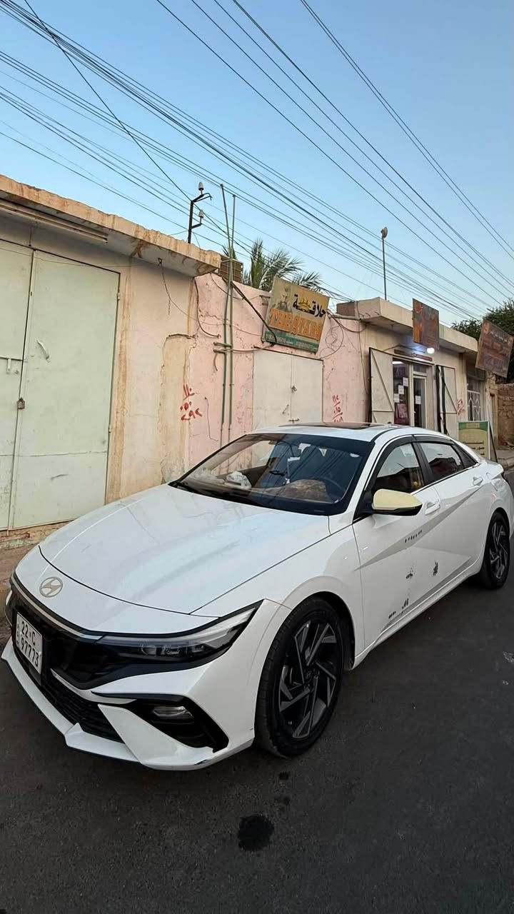 .السلام عليكم
ELANTRA. 
2024.
.خليجي تجميع صيني
.حجم المحرك 1500 دبل نوزل
.للبيع
.المواصفات
.  4 انضمت سرعة
.تحكمات ستيرن
. مري شفط
.بصمه 
.فتحت سقف
.قطعتين تبريد
.ضرر السيارة باب السايق معدل فقط صبغ
.السعر(135) وبيها مجال
.مكان السيارة
.الانبار حديثة
.للأستفسار(***********)
