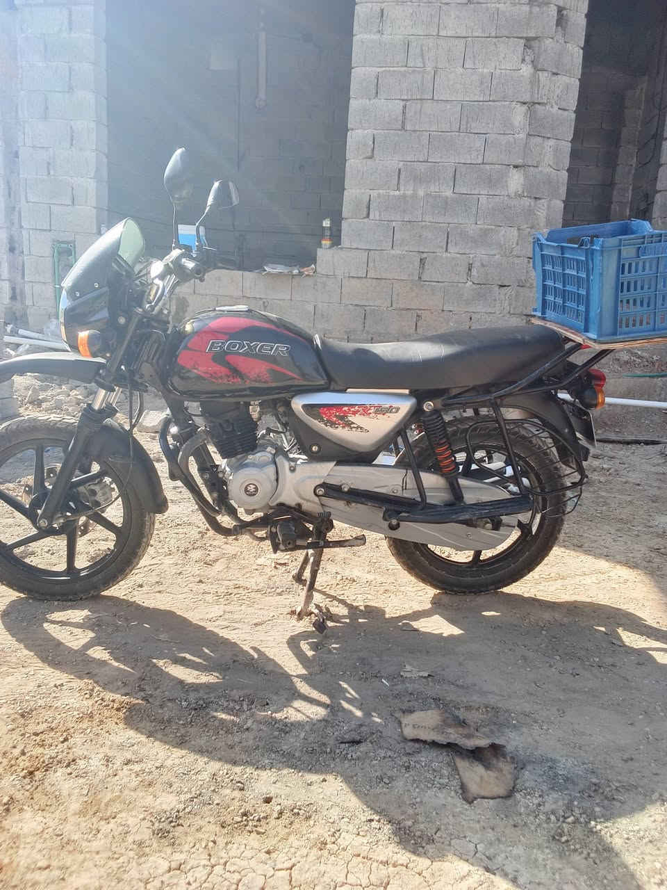 سلام عليكم دراجه بوكسر موديل2021 مرقم  ديالى دراجه رقم عربي تحويل ثاني الدراجه مكفوله كفاله عامه العنوان ديالى بعقوبة خرنابات رقم الهاتف ***********
