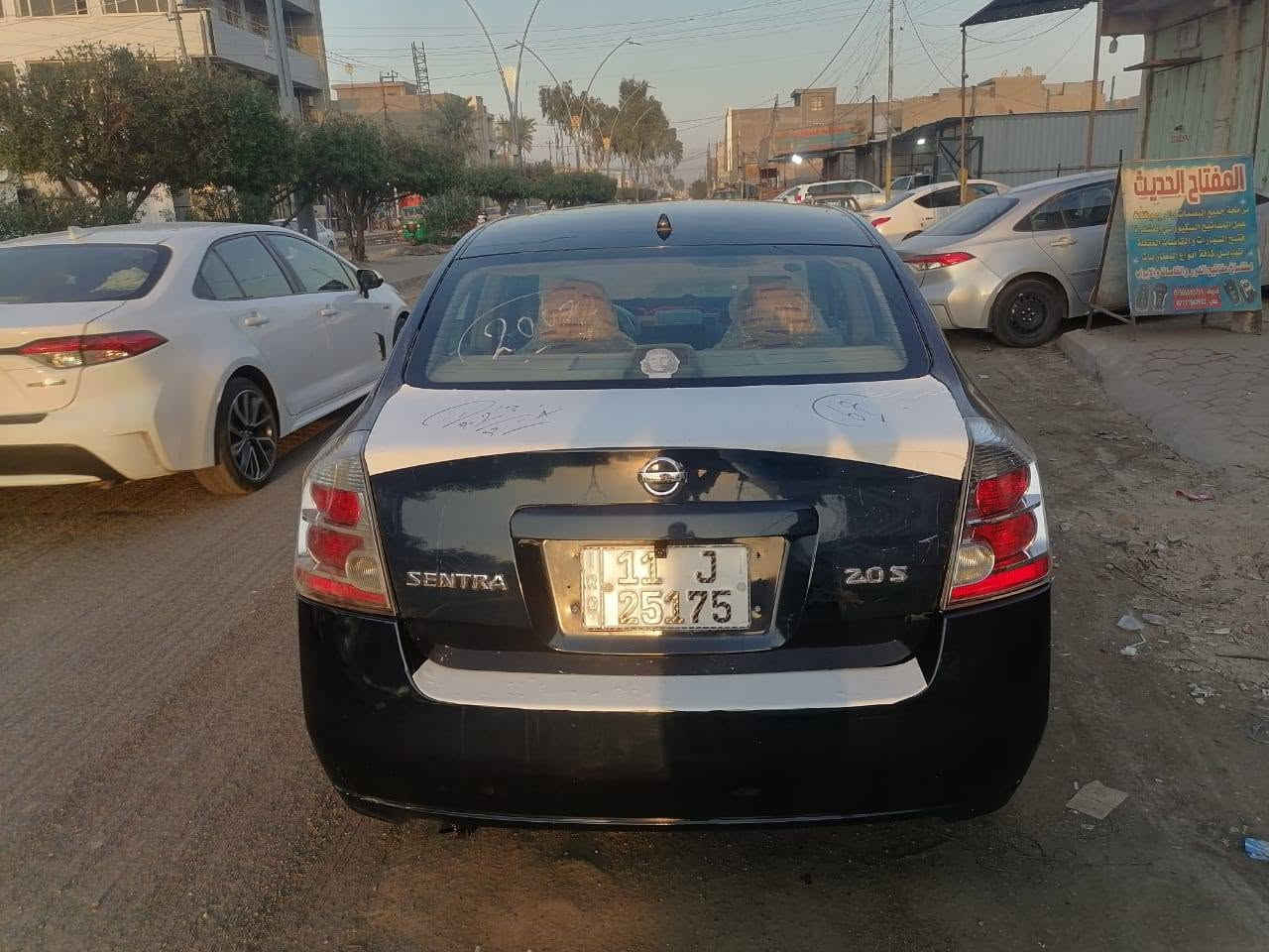 سلام عليكم نيسان سنترا موديل ٢٠٠٧ مكينه خير من الله كير ذاك اليوم شديد جديد تبريد ثلج باتري جديد صدر تلحيضات بصيطه تايرات جدد سنويه بسمي السعر 55 او بيه مجال ***********
