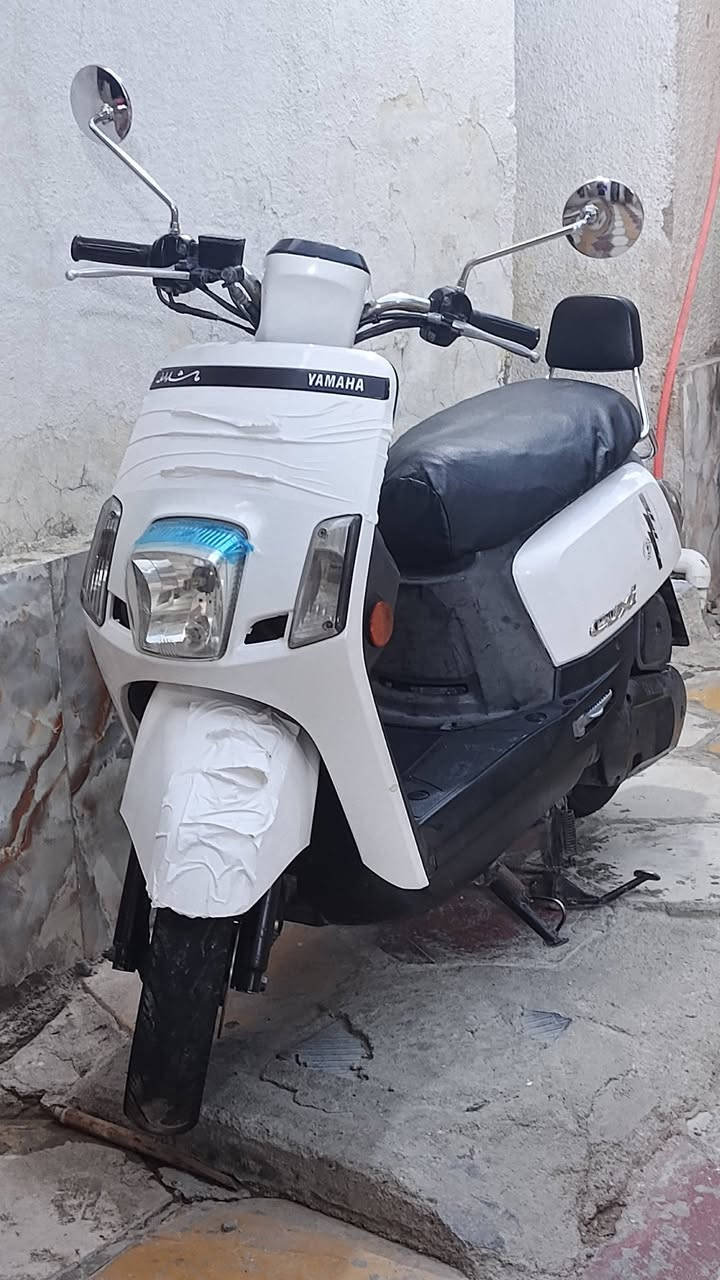 سلام عليكم 
بوليس مسطره
دراجه تخبل 
شوف العين كل نقص مابيه 
شغاله من البدايه للنهاية
 مكينه تخبل خرسه وحلوه
 شلعه ومعدل 
*********** هذا رقمي راسلوني واتساب 
 ولشرايه يشلعون عيوني 
سعر خاص....
