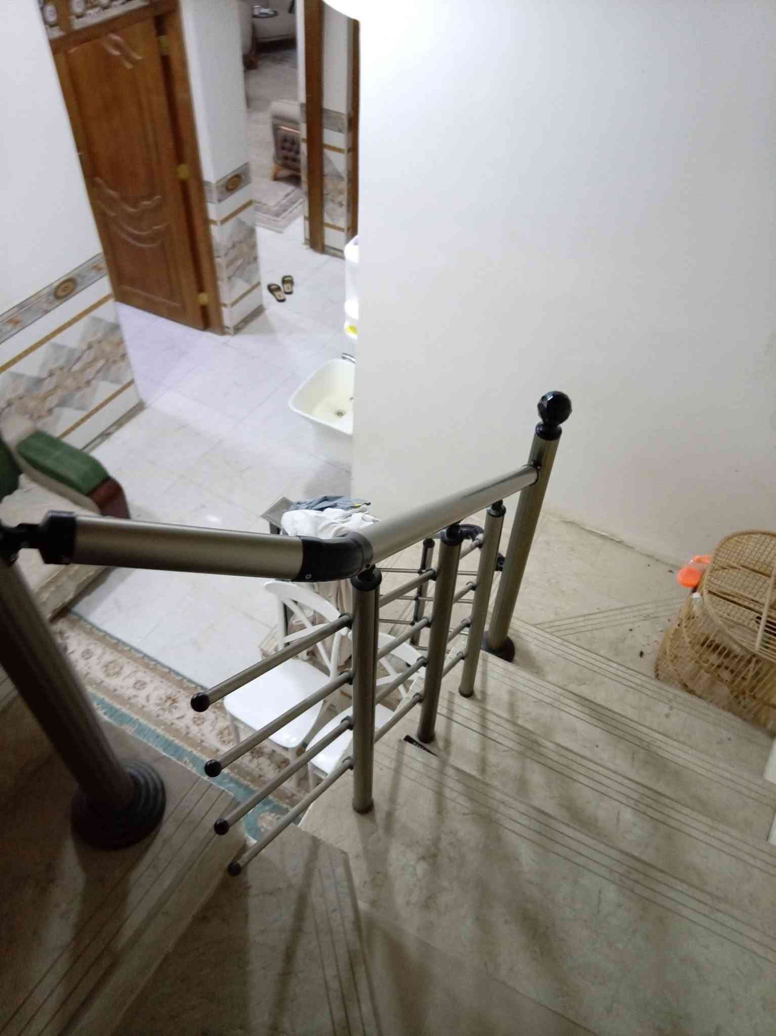 الدار للبيع حجي عبد قرب أسواق الكعبي مساحه 100مربع طابقين بناء سنه 2023بناء هندسي
للاستفسار ***********
