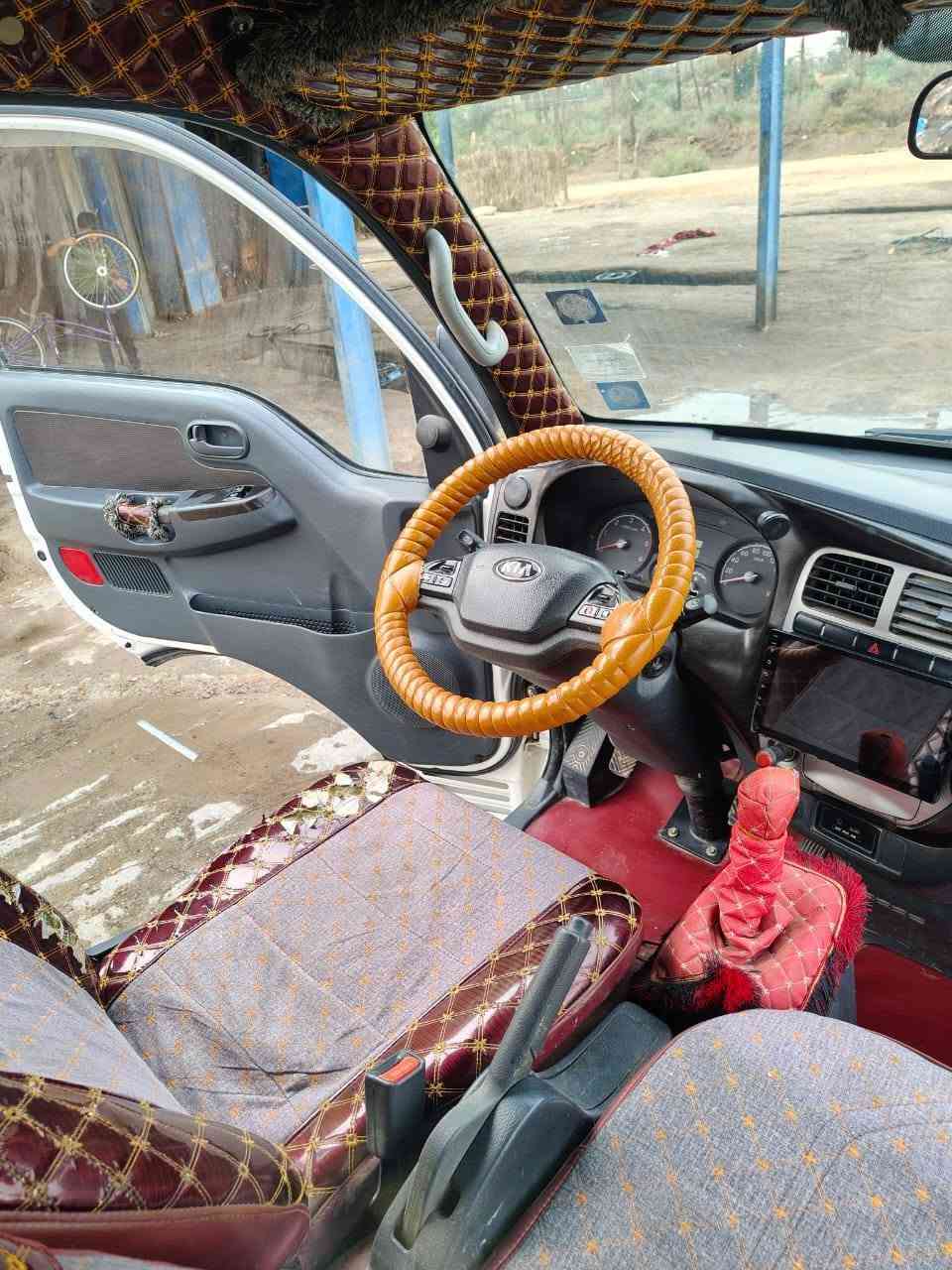 كيا حمل • ٢٠١٤ • نجف