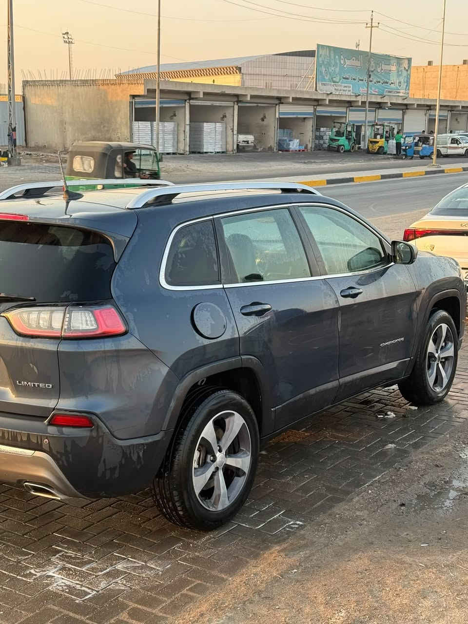 جيب شيروكي بزون ٢٠١٩
لمتد فول مواصفات ستة سلندر 

تفاصيل اكثر الاتصال ، مكاني البصرة

***********
