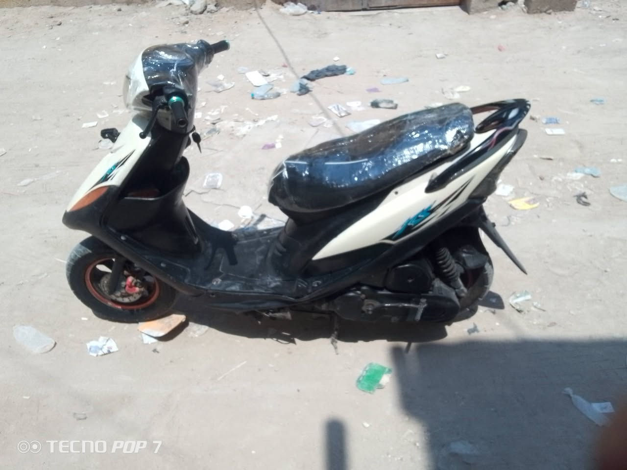 دراجه ماكس شغاله من كلشي كهربائيات وسحب قوي ونهضه قويه السعر 450 لايت واشاير وهندر شغاله مكاني البصره المطيحه رقمي ***********

