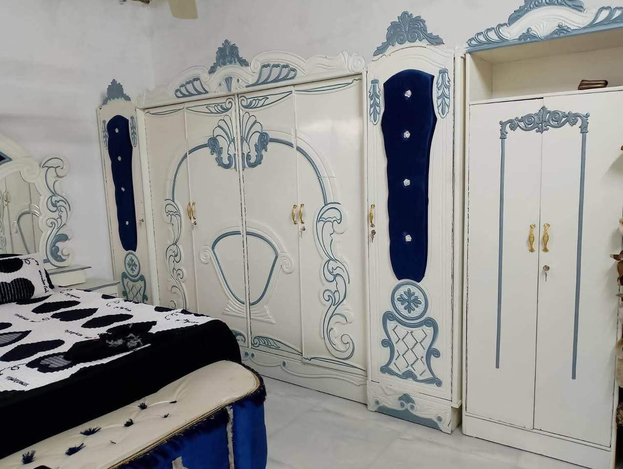 سلام عليكم غرفه خشب عراقي فصال تركي ماليزي السعر 550
مكان موصل 
*********** وتس خط
