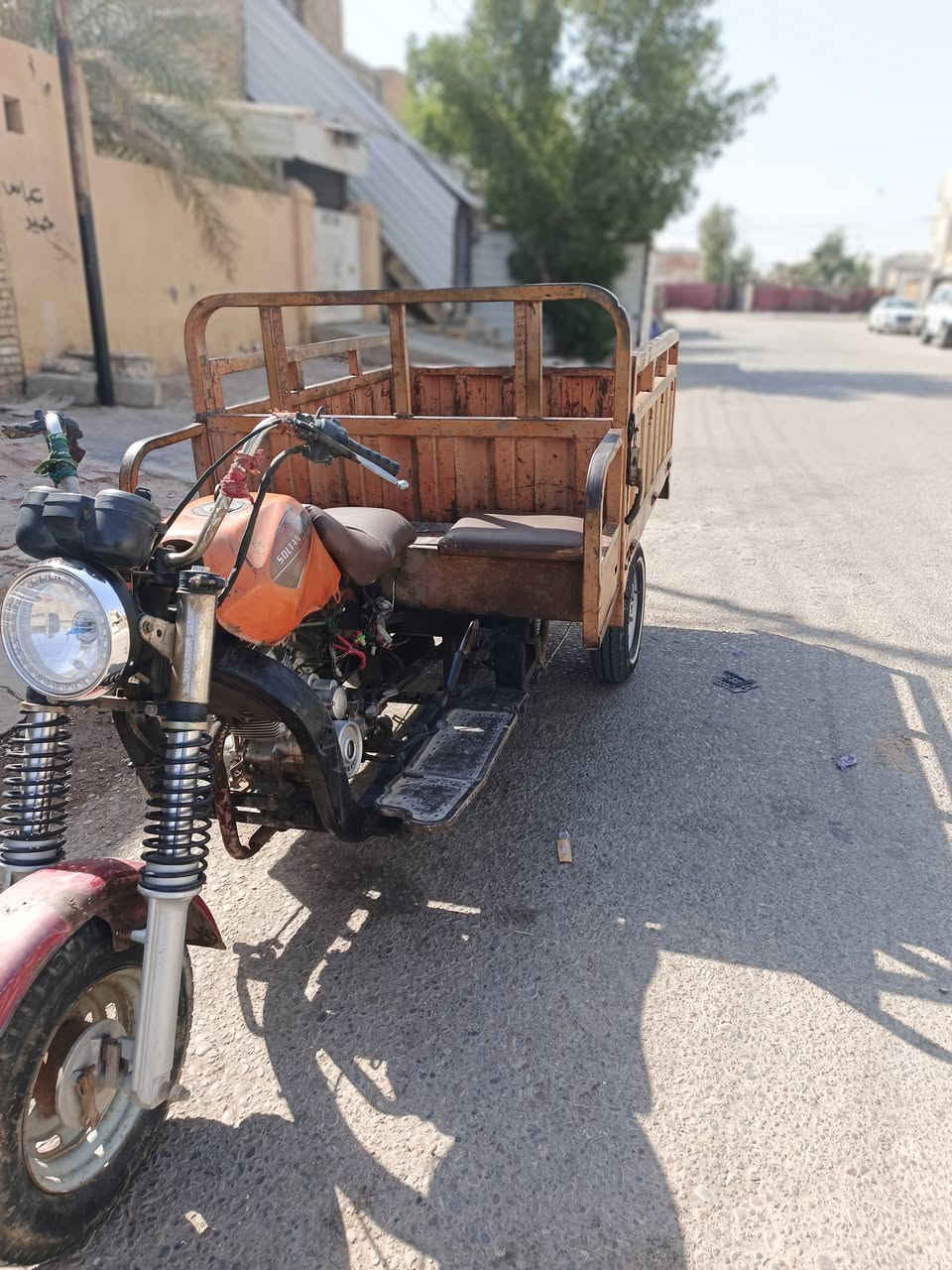 سلام عليكم ستوته همر للبيع وكيلهه بشارع بغداد السوداني،،،،،،،،،، مابيهه أي خياس ولا زنجار (***********)
