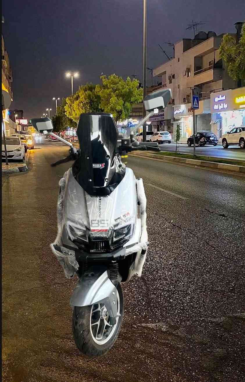 السلام عليكم اني مكلف بالنشر دراجة للبيع شحن نوع صاعقة موديل 2026 زيرو وضع الشركة يعني مماشيه

بطاريات مسطرة عدد 6 تمشيك الشحنة الواحدة 80 كيلو

. سرعة 80 حقيقي 

دبل بصمة دبل سويج تشغيل عن بعد ورجوع للخلف ونظام بارك ومنفذ SUB لشحن الهاتف ونظام قاطع دورة 

شاشة  لتحديد العطل مثبت سرعه مانع انزلاق  بلوتوث إشارة رباعية  لايت زنون اصلي عالي ناصي رماش 
 
دراجه كامل مواصفات + مدرعه 

مكاني بغداد شاطئ التاجي 

للاستفسار الاتصال ؛***********

ملاحضه الدراجة زيرو غير مستخدمه
