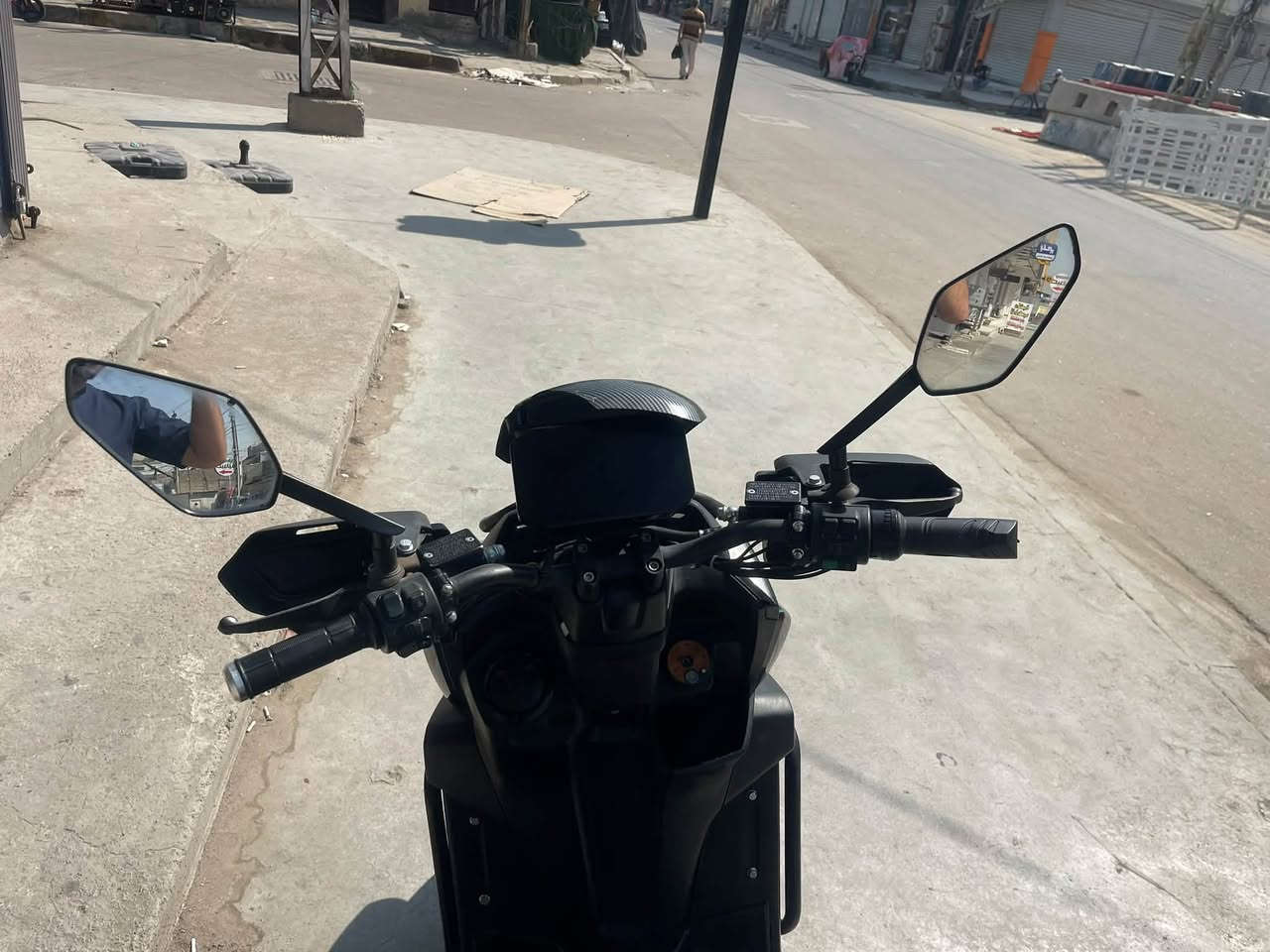 دراجة اباتشي ملف ٣٠٠٠ دراجه حييييل نضيفه  بطارياتها ليثيوم مسويها ب٧٠٠ الف سرعتها ١٢٠ حقيقيي كهربائيات كلهااا شغاله جيب وياك مصلح وتعال افحصها قبل لتاخذها دراجه متصرف عليها ربع بغداد المنصور قرب ساحه اللقاء السعر مليون ومية ١١٠٠ الف ***********
