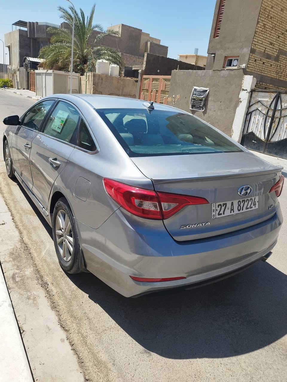 سوناتا وارد امريكي 2015
رقم جديد راعيها بالبصرة 
السيارة موجوده بالبصرة وجاهزه 
محرك 2000 تيربو 
كير ومكينه وتبريد مكفولات 
مصبوغه حزام عدا بنيد وصندوك وقمارا 
مدكر امامي مبدل وضربتها فقط جاملق الخلفي مرجع بارد 
السعر 105
للاتصال ***********
