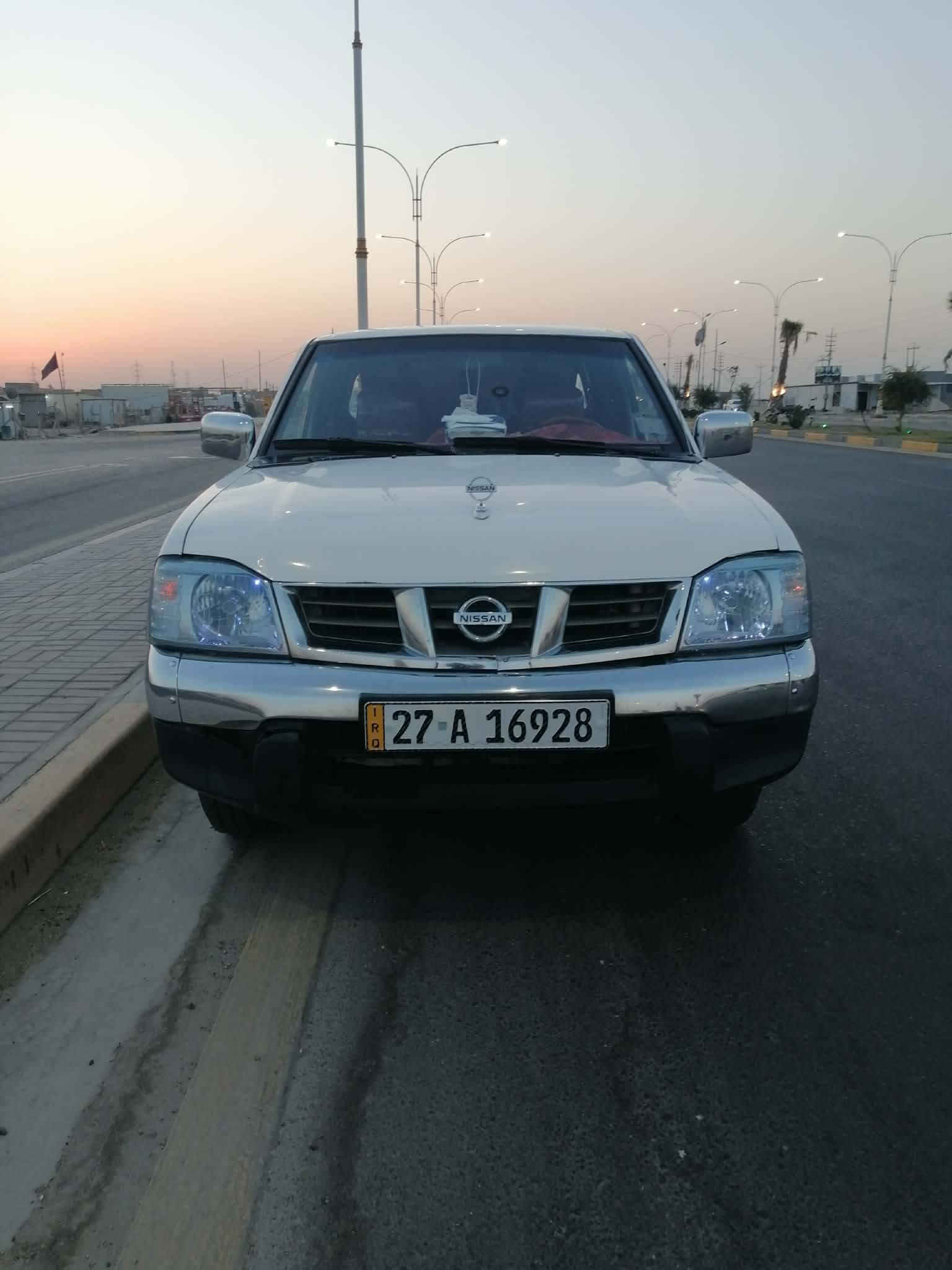 بيكم نيسان موديل ١٤ للبيع سياره نضيفه محرك كير شاصي رقم جديد  سعر ١٠٧ بيهه مجال ***********
