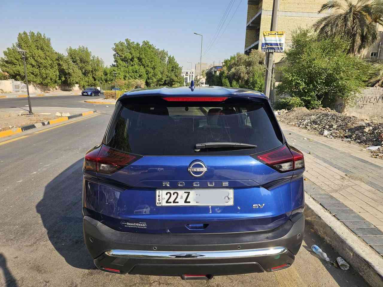 نيسان روج 2023 SV
بدون صبغ. فقط بارد بالجاملغ الخلفي 
سعر  147  $ ورقه و بها مجال قليل 

مواصفات 

بصمه 

بابين بصمه 

شاشه كبير 

لايد LED زينون 

تحكم ستيرن 

تحديد سرعه  

كامره 

حساس 

رادار 

كشن كهرباء

السيارة رقم اربيل باسمي تحب تحويل او وكاله

رقم موبايل ☎️ *********** 

مكان السيارة بغداد اليرموك
