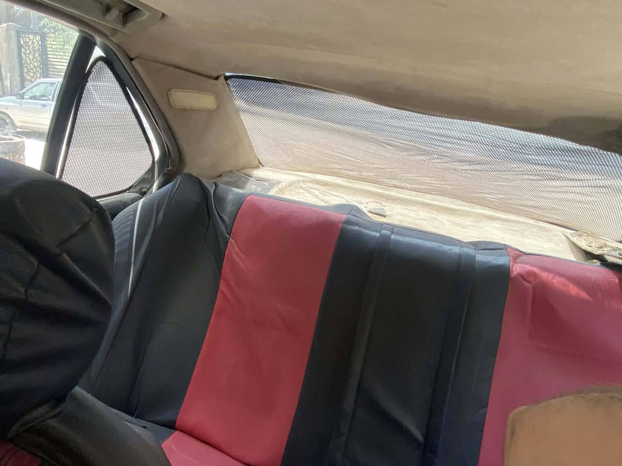 السلام عليكم بيم البيع مسكر كير اوتو مكان سياره بابل مركز المدينة رقمها بغداد رقم الهاتف ***********السعر 35وبيها مجال

