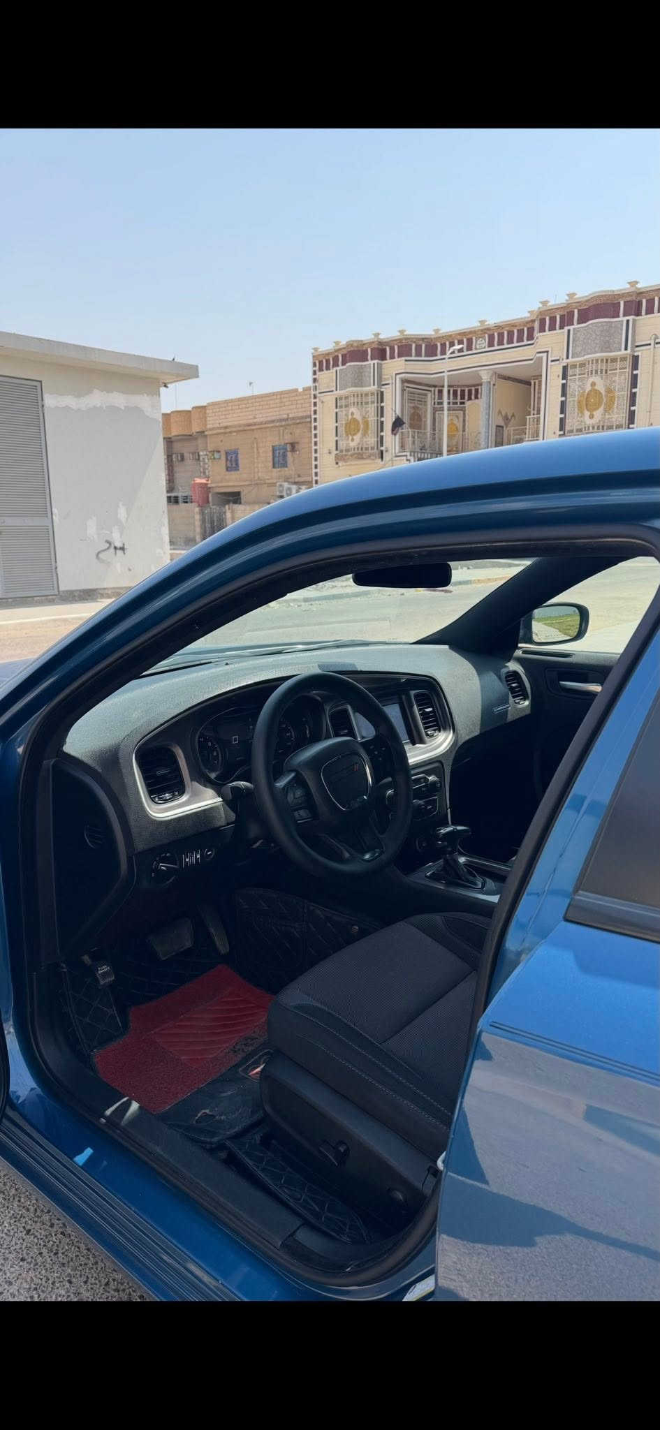 السلام عليكم جارجر للبيع موديل 2022 sxt  بلاك توب ماشية 99km حادثها خفيف مقدمة البنيد بارد فقط رقمها بصره بأسمي تحويل ثاني يوم مكاني بصره الزبير السعر 238 وبيها مجال .
***********

نص مكتوب في الصور:
- 2022 Dodge Charger, Sxt | 2C3CDXBG6NH157494 | Bid History | US$ USD 25,00 * • متوفّر • العلامة التجارية: No information • عرض المزيد 2022 Dodge Charger, Sxt ✓ VIN: 2C3CDXBG6NH157494 Lot: 1-40242043, Sale date: * راجع الموقع الإلكتروني لمعرفة آخر الأسعار ومدى التوفر. قد تكون الصور محمية بموجب حقوق النشر. مزيد من المعلومات حفظ مشاركة 2C3CDXBG6NH157494
