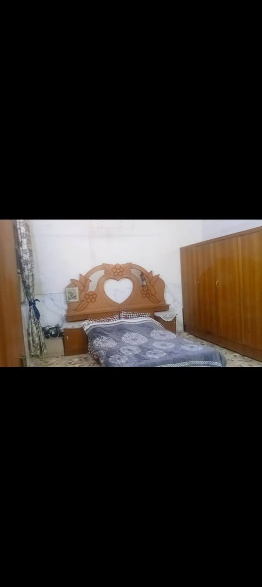 عرفه نوم للبيع السعر 200
***********
