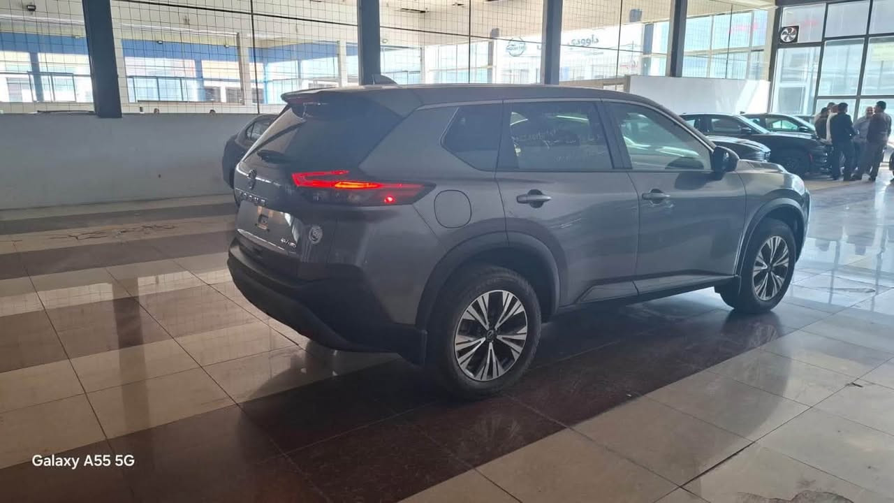 السعر مناسب جدا ارخص سعر ☺️
نيسان روج Sv AWD 
موديل 2023
لون نفطي
ماشية 43
مواصفات 
رادار امامي 
رادار جانبي 
شاشة كبيرة 
كامرة دوارة 
اوتو  ستوب
تحسس خط مسار 
كير طيارة 
سبورت عادي وتماتيك شفتات في ستيرن
محرك 3 بستن اقتصادي
تشغيل عن بعد
لايتات لد نهاري زنون
ويل 19 بلادي
تبريد قطعتين 
ايرباك سليم ابشرط
الرقم كاتي اربيل 
السعر مناسب جدا 🤗
للاستفسار مراجعة الصفحة 
او الاتصال بالرقم  وبي  وتساب

‬ ‭***********‬

نص مكتوب في الصور:
- Galaxy A55 5G