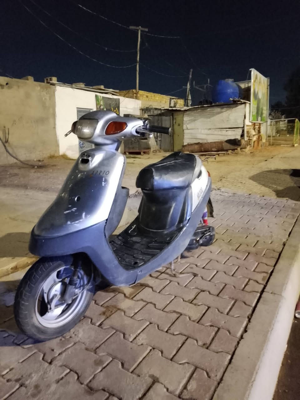 دراجه زعره تخبل نهضه معدل فول ما مفتوحه كله شغاله سلف هندر مرتبه جديده الدراجه مال جناي تخبل ربع مذب عليه ناعمه المكان دوانيه السعر 175وبيه مجال الرقم ***********
