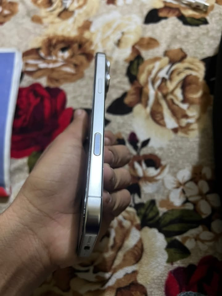 آيفون ١٦ برو ماكس • ٥١٢ • بعقوبه