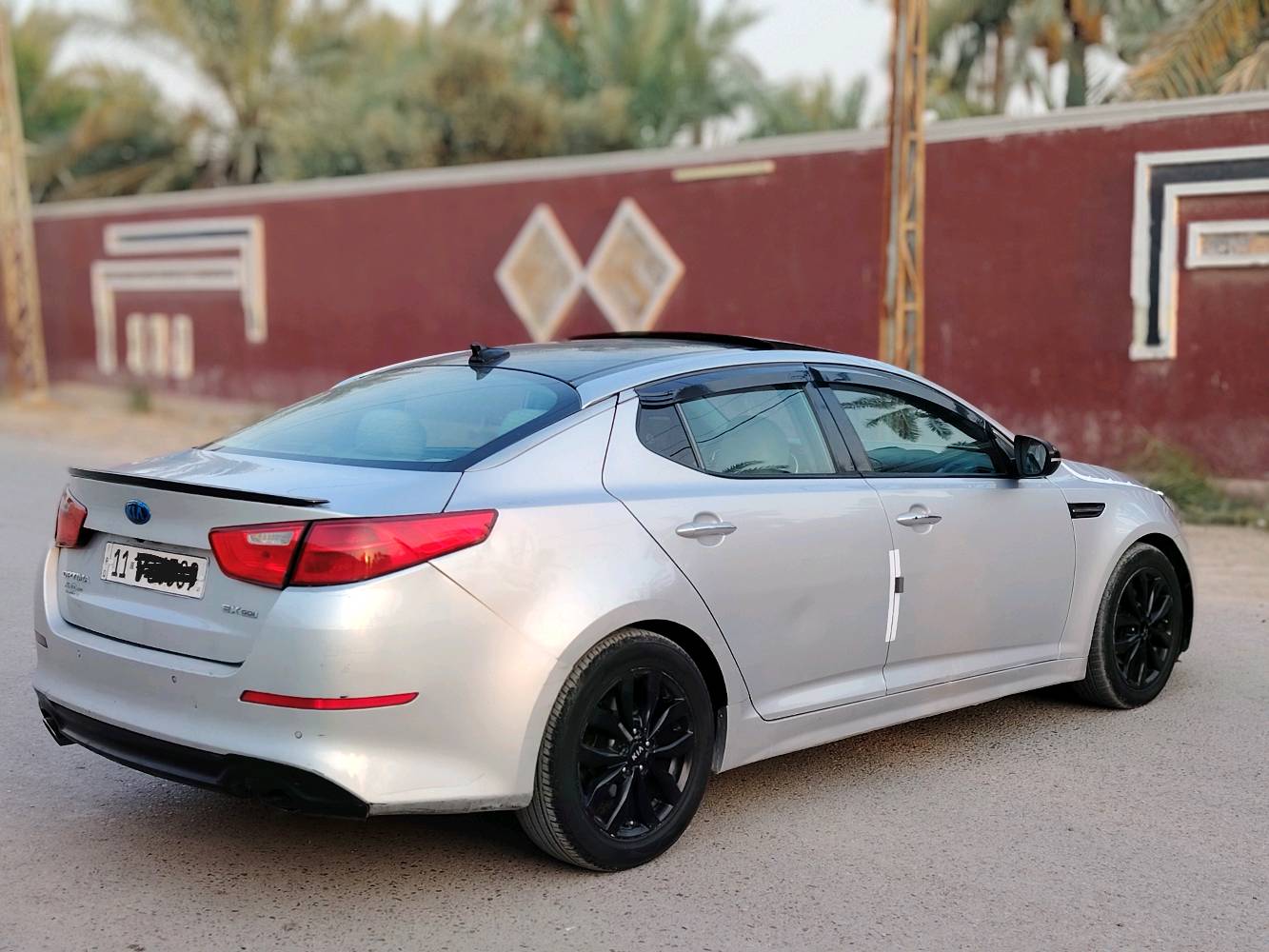 سلام عليكم كيا اوبتما 2014 فول مواصفات 1/1 المتد لاخير Vip وارد امريكي حادث جاملغ باب خلفي فقط الغود شواصي حوض تكم مكفولات للفحص وين ما يعجبك بالعراق قطعتين كلير السياره جديد جاهزه رقم بغداد نكليزي 11 سنوية لل2028 غرامات مصفرة تحويل مباشر 
محرك2400مرغوب مكفول من تنقيص وتبخير كير(at 
صدر امامي و الخلفي جديد تبريد شغال ثلج فول مواصفات 1/1 Vip 
بنورما طكتين 
بصمة تشغيل وبصمة ابوب صندوق 
كشنات جلد + تفئة + تبريد 
تبريد قطعتين بيانو 
كامره رجوع R 
فول تحكمات استرين
نظام قيادة ذاتي + سبورت 
داخل صاج 
7 سماعات افنتي 
نظام إيكو 
مانع زلاق 
ماشية 160 حقيقي
تقليل وقود باقي بيه مواصفات هواي العنوان بغداد السعر 98 بيه مجال البسيط رقم هاتف ***********