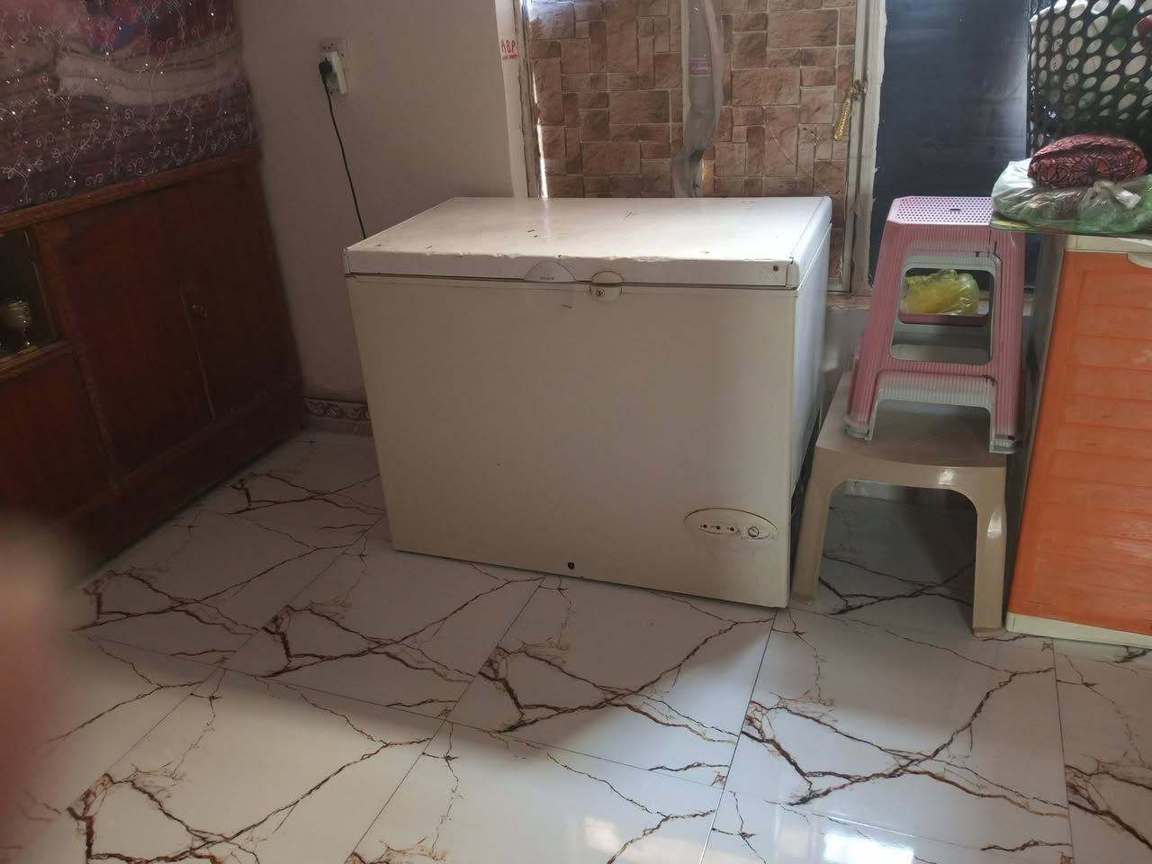 براد • مجمّدة • شرط الشغل