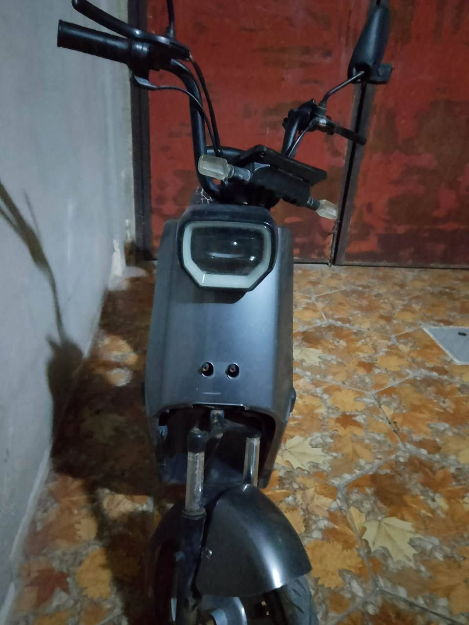 دراجة شحن للبيع
بس يعوزها بطاريات نظيفة كلها شغالة بس بطاريات يعوزها السعر ٢٠٠ وبيها مجال قليل للطيبين شراي خاص او اتصل *********** بي واتساب
