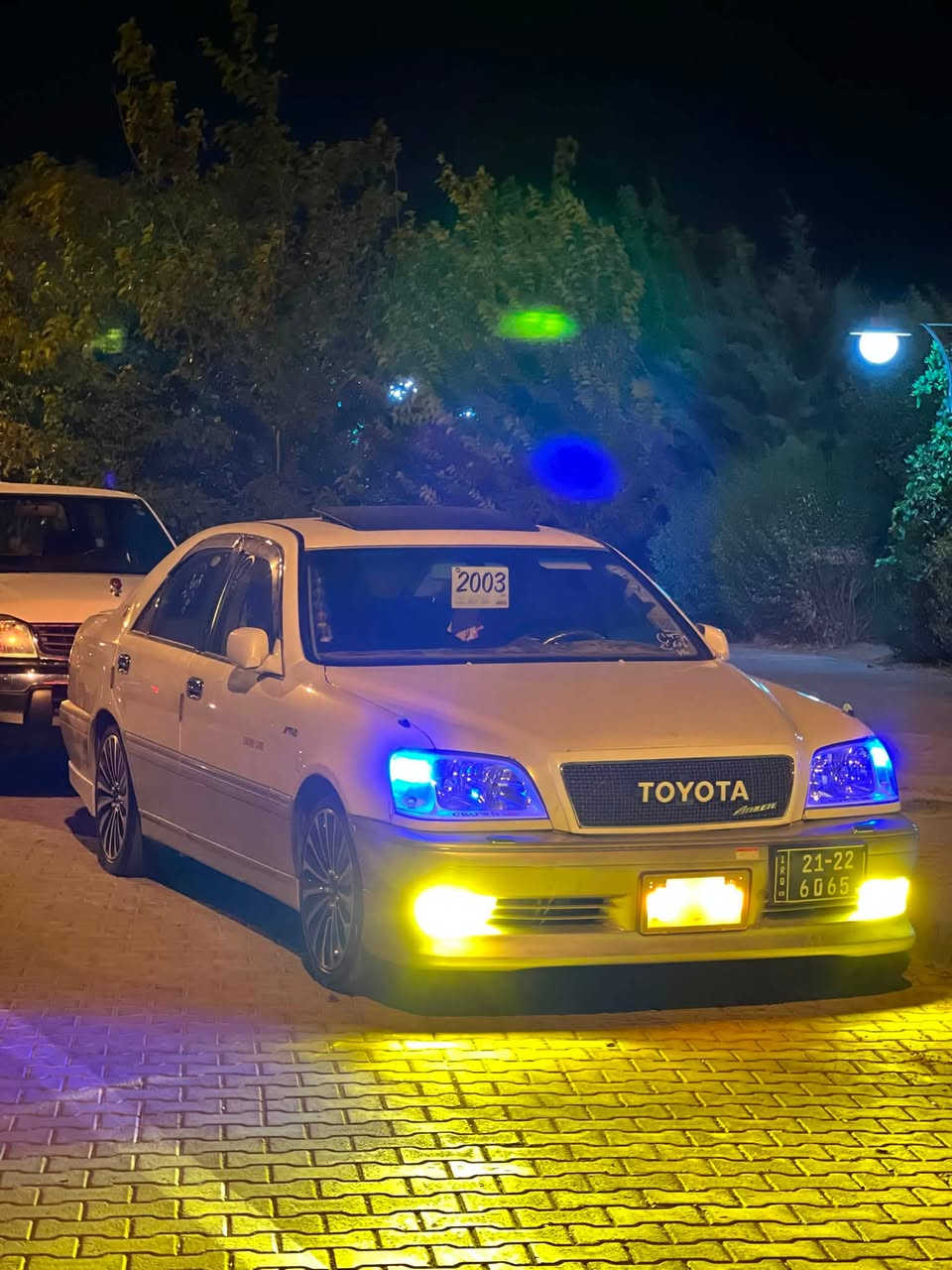 سڵاو هاوڕێیان ئەم مەلیکەمان هەیە بۆ فرۆشتن d4 بچوکە سەیارەکە بەس ماشەڵای ئەوێوێ تازە سێرڤز کراوە دیلکۆو شتی نییە مۆدێل ٢٠٠٣ یە ٢ دووگمەیە سەرو بن نەجەفە داژبوڵ تەقەڵ نییە ئاوێنە کارەبا ئاوێنە هیتەر ٤ کوشن کارەبا سەیارەکە سپۆڕت کراوە تایەی تازەیە ڕۆنی تازە گۆڕاوە سەیارەکە هی مەعرەز نییە هیماڵە کامل مەسروف کراوە بێنوقسانی سعری ٣٩ گەڵا بڕاوەیە تەبرید ساردوو گەرم بەشەرت  ئەگەر مشتەرینیت سەرمان مەیەشێنە رقم ***********. سەیارەکە کۆدی بۆ کراوە بارکۆدی بۆ وەر گیراوە
