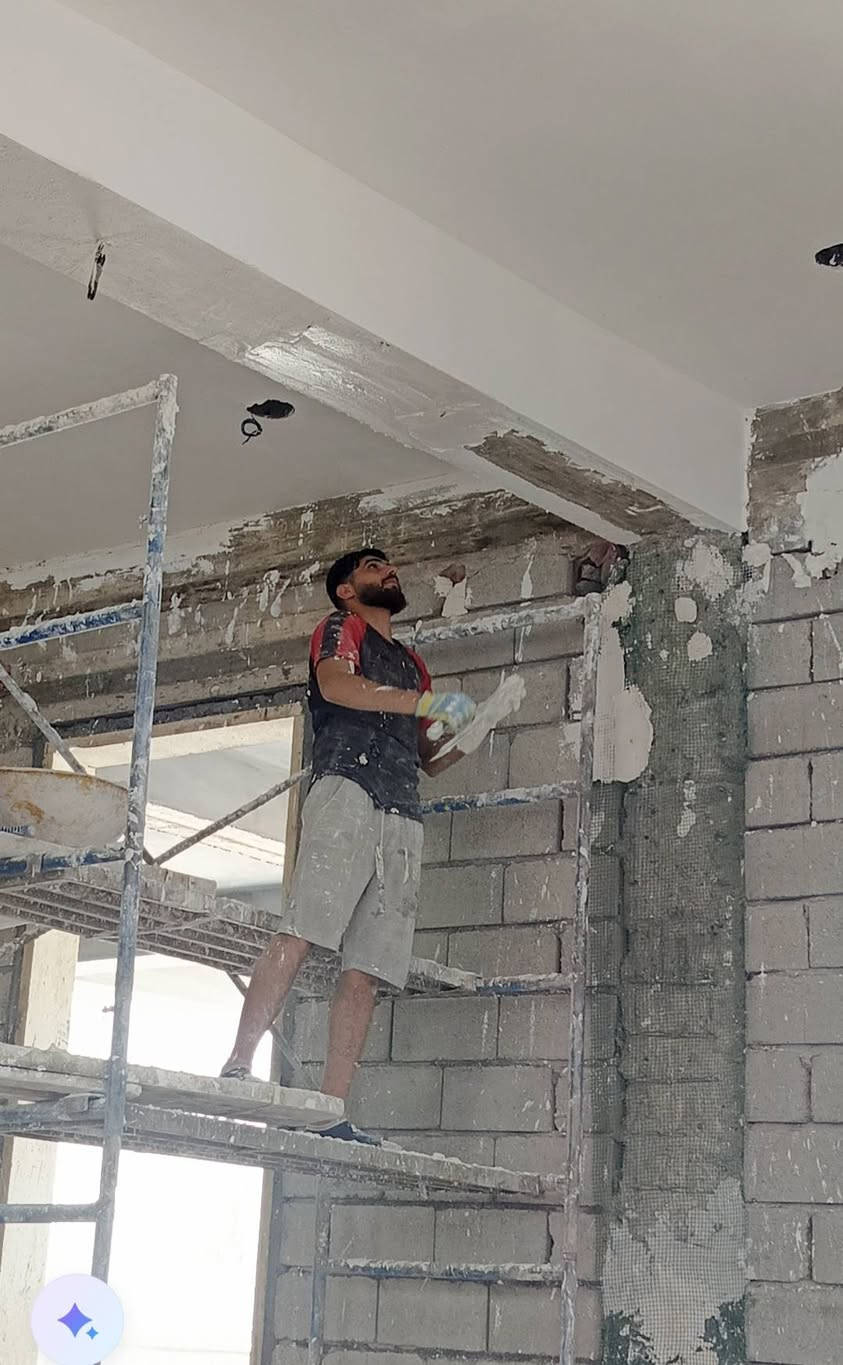 سلام عليكم كادر لباخين جص من الموصل شقل شرط مصطره كادر متكون من 5اصطوات و 5عمال سعر المتر عل3الستفسا ***********
