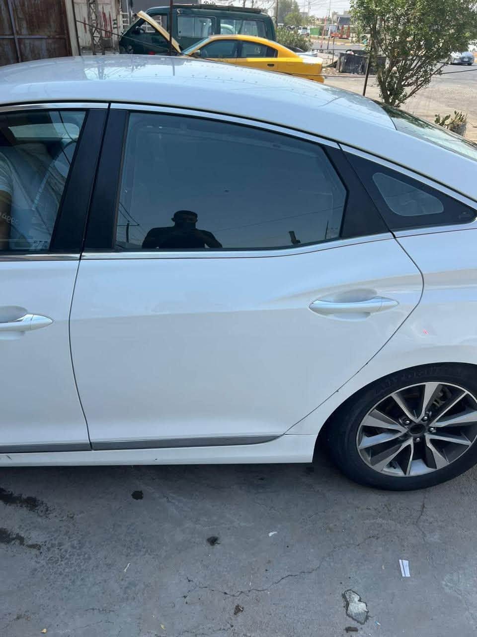 سلام عليكم ازيره مديل 13 خليجي ماشيه 150 مكان بغداد رقم ربيل بسمنه بيهه جراد مبين بل صوره سياره جديده فقط تبديل كازكيت سعر 100 ***********
