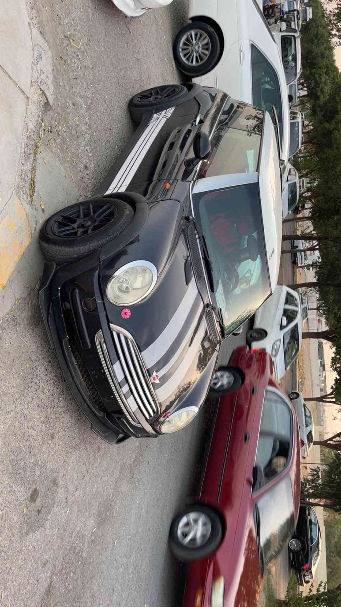 ميني كوبر موديل ٢٠٠٨گيرمه كينه ي بيلاد گير توماتيك ته بريت به شه رتي گيرمه كينه ره قه مو باركودي هه يه شوين كه لار سعري ٤٠وه ره قه  براوه يه ***********
