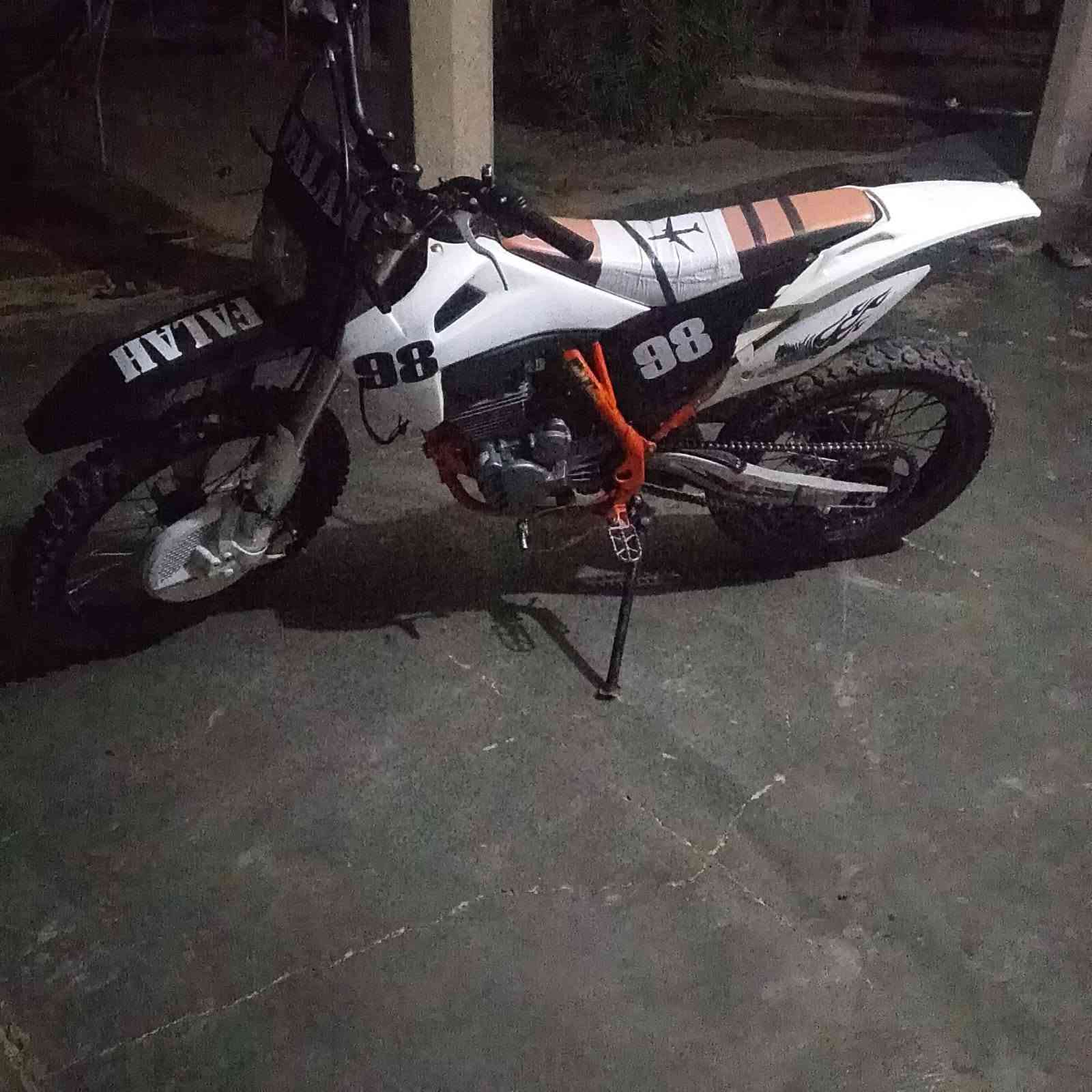 قفاز Crx • محرك 300 • كبس