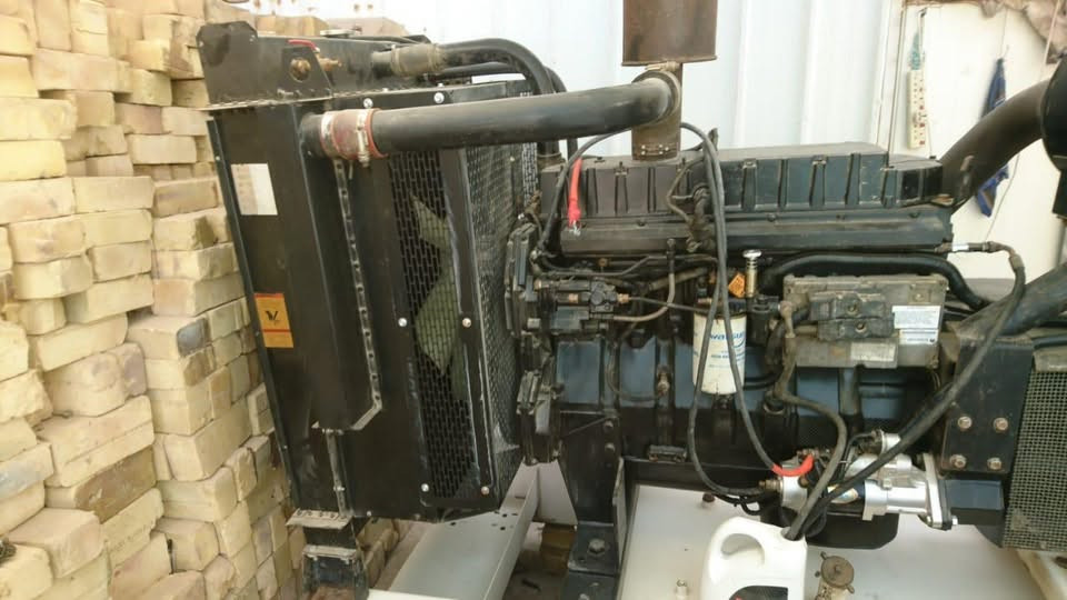 مولد بيركز  250 kv للبيع
بحالة ممتازة 
المكان ميسان - العمارة
للسعر والمعلومات الاتصال بالرقم
***********
