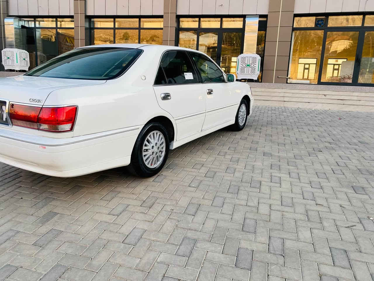 سةرةتا بةناوي خواي كةورة   
مةليكة مووس   2003.      D4.175. 
ناوزةرد داژبول نةجةف
3دووكمة پةردة. شاشة. ٤كوشن كارةبا. 
دوا كريستال. سكان كارةبا تةعديل سورعة
 گيرو مةكينة و اكسلو تةبريد بةشةرت 
دةعموو ليدراوي بةشةرت كةڤةر بةشةرت
كامل مةسروف.  بريكي بةسراوة 
٤تايةي تازةي لةزيرة.       كۆد كراوة ✅
٢بارجةي بوياخي اوروپاية بةبي دةعموو قرج
سعري 48$ ✅مةجالي برايانة
شوين سيدصادق. ***********فايبةر واستاب
