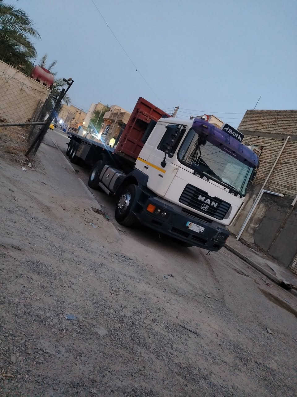 يا الله السلام عليكم للبيع مديل 97 سبرنك 
بسمي سنويه ل 28 مكينه جديده قبق عالي بم كهربائي
جاهزه للعمل دناكير 14 مربع السعر 165 وبيها مجال
للاستفسار ***********

