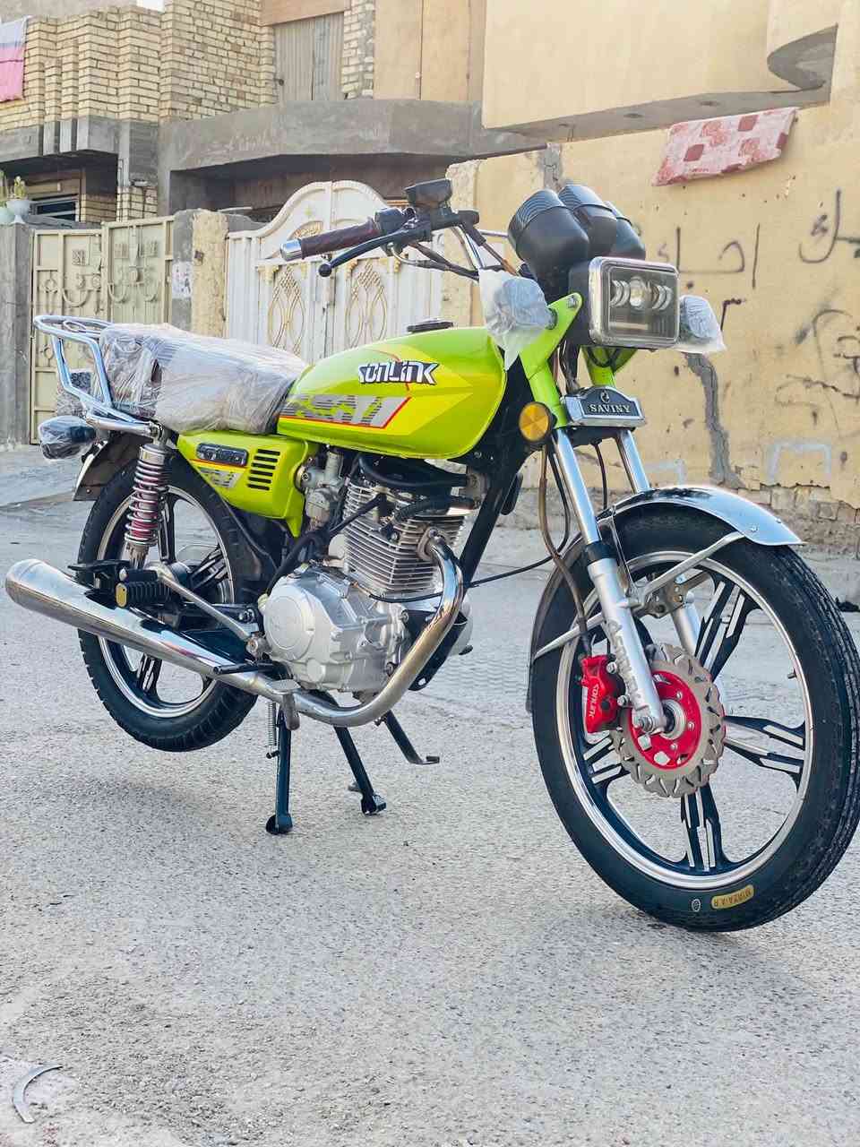 🔥سونك للبيع 🔥
موديل 2024 🔥🏍️

أوراق موجود 📋

مكينه كفاله ما مفتوحه 👍🏻👍🏻

وكلشي بيها شغال 
بس الشاشه تطفى وتشتغل  🔥🔥

((عنوان بغداد ))

السعر 650 

***********
