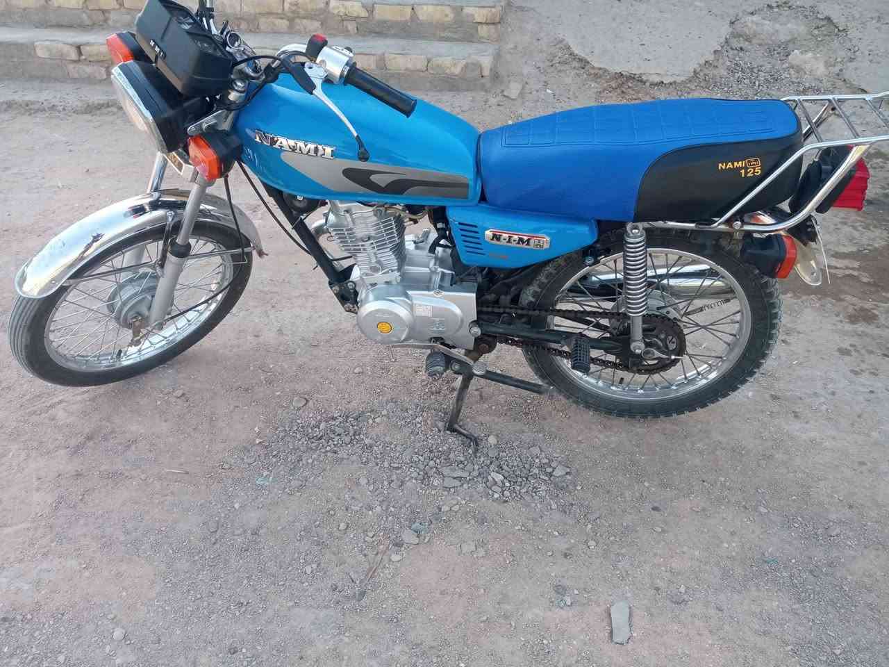دراجه لبيع موديل 23 محرك متياز اوارق السعر 500 وببه مجال هاذه رقمي الشراي بي خير ويدلل ***********
