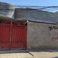 دار للبيع المساحة ٢٠٠ متر البناء طابوق صب مسلح يحتوي على ٢غرف نوم مع ص...