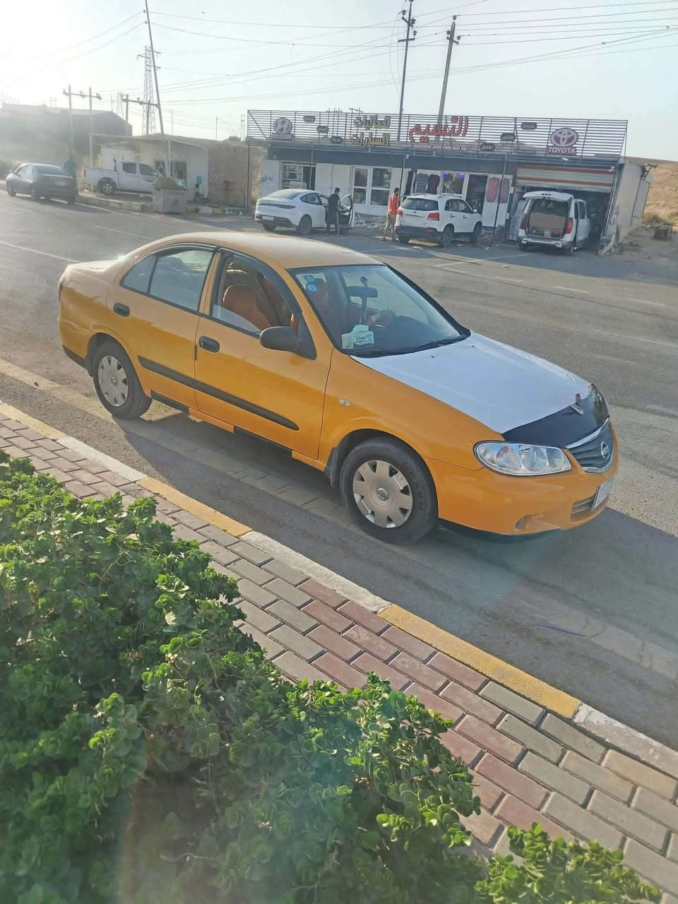 مكلف بلنشر
سيارة سني نضيفه للبيع 
موديل 11 موسسه
كير محركً شرط 

للستفسار انتصل على رقم 
***********
 ***********
