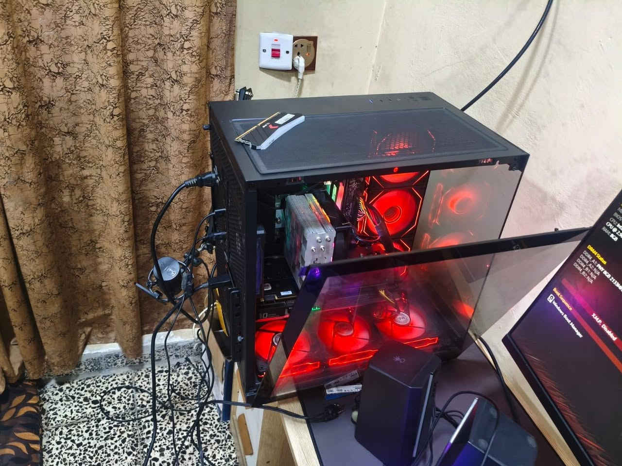 حاسبة جيمينج مواصفات
جيل العاشر كوراي فايف
رام 8
هارد اهج ديدي 1T
كرت شاشه 1070gtx
شكل ضوئي تصميم اوربي
+يو بي اس وميز وكرسي
شاشه اجدي 4
يو اس بي 3

عنوان:موصل جانب الايمن اصلاح الزراعي
واتساب:***********
الاستخدام: شهر فقط
