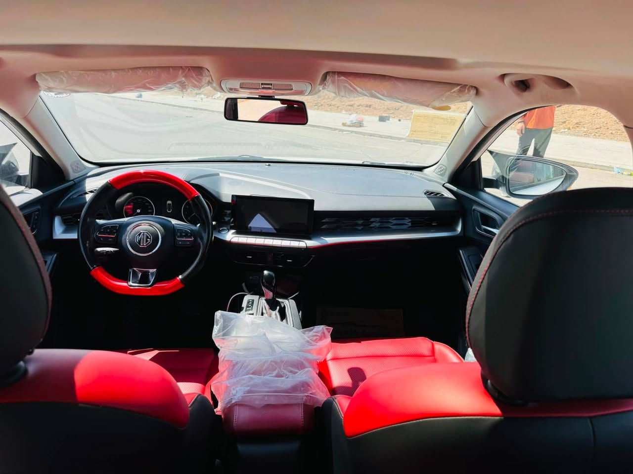 MG GT 2024 ✅
فول مواصفات 
هندربريك بصمه
اوتو هولد 
كشنات جلد احمر بلادي
ڤوليوم 
كامره + حاسه 
حجم محرك 15 دبل طاحونه 
سقف سلايت
اشاير بل مرايات 
تحديد سرعه
بعد هواي مواصفات 
ماشيه 42 الف فقط 
✅مكانه هةولير 🛑 السعر 112$ مع مجال بسيط  رقم اربيل تحويل وكاله ثاني يوم
***********📞📞
