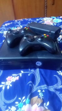 اكس بوكس • كونسول