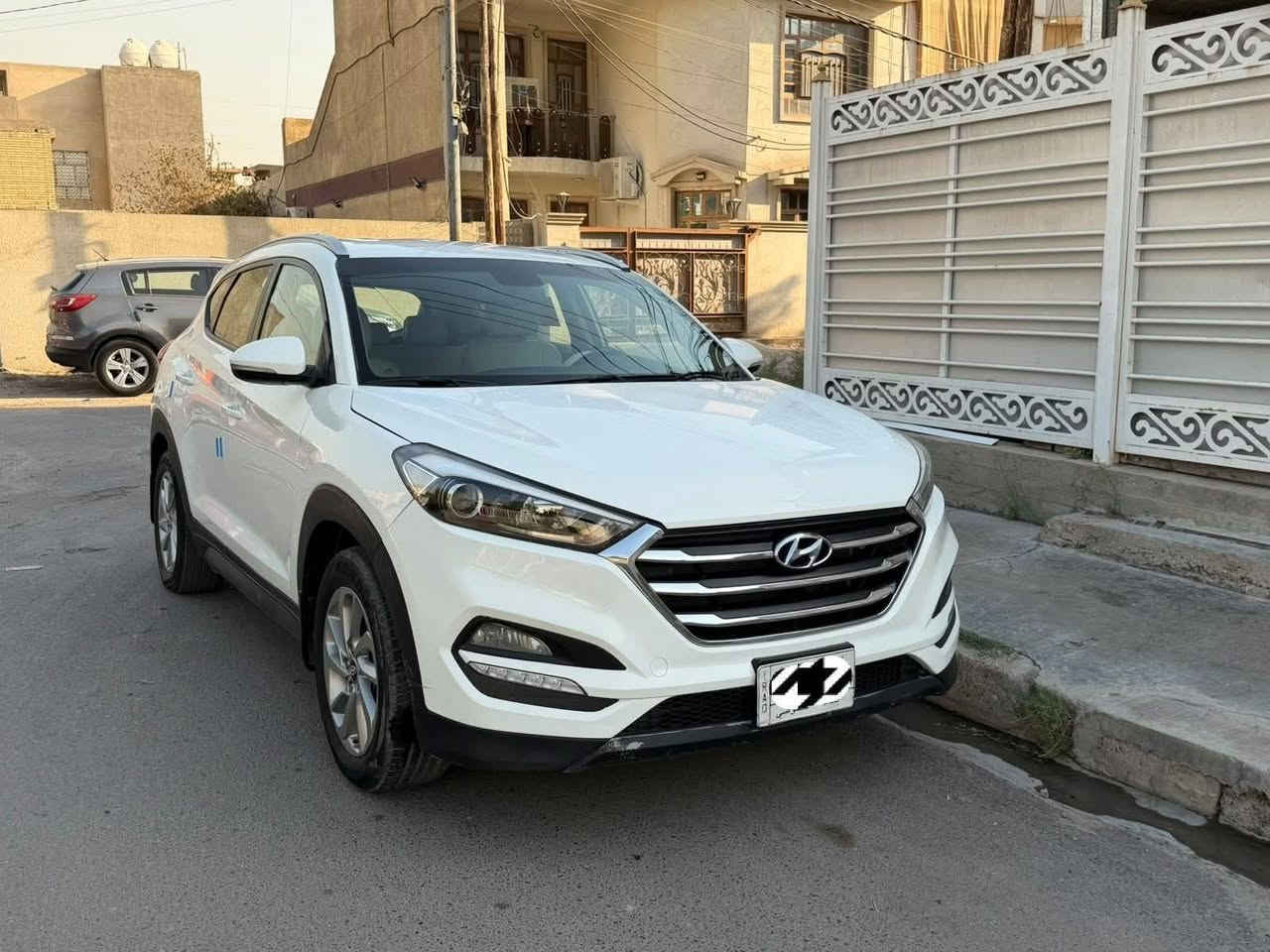 توسان ٢٠١٦ خليجي الشكل الجديد رقم بغداد بأسمي محرك ٢٠٠٠ دووش داخل لونين مري شفط فوول تحكمات كامرا تقليل صرف وقود مثبت سرعه تبريد امامي خلفي بيه منظومه غاز السياره بيه مكانات صبغ ابيع مصبوغ شواصي لغود سليمه محرك كير صدر تبريد جديد مكاني ديالى الاتصال على الرقم ***********
