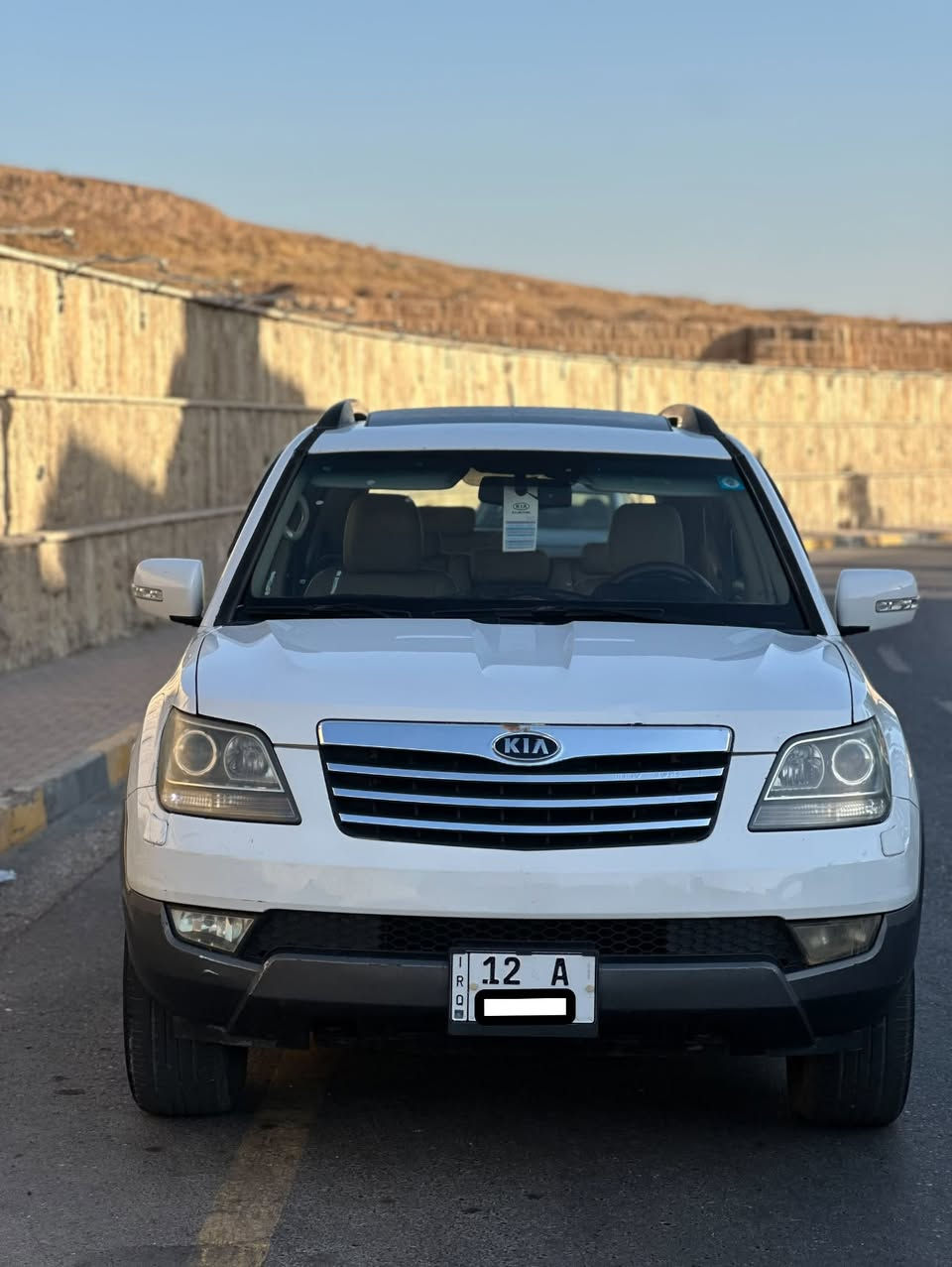 السلام عليكم
(سعرها مناسب)
موهافي 
موديل ٢٠١٠
رقم نينوى 
شرط التحويل 
هزه جديد 
رقم جديد
.
السياره بيها كير مبدل 
وبيها على كد اربع اصابع صبغ باب وره السايق 
اربع مكانات بارد فقط 
.
فول مواصفات 
سبعه راكب 
ثلاث قطع تبريد 
كشنات كهرب 
شاشه كبيره 
فتحه سقف 
اشاير بل مري 
ستيرن كهربائي
كامره خلفيه 
تحكمات ستيرن 
.
الموقع الموصل حي نركال 
لمعرفة السعر الاتصال على الرقم 
***********
