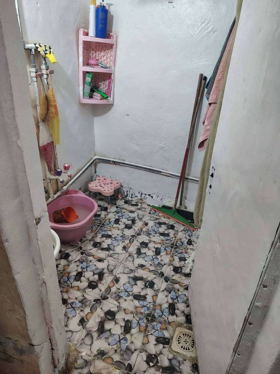 مشتمل للبيع طابو زراعي سند 25 الموقع ورديه خارج مقابل علوه مخضر الورديه المساحه 55متر طابق واحد للاستفسار مكتب النبل للعقار والبناء والهندسه *********** واتساب *********** واتساب
