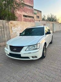 سوناته • ٢٠٠٩ • محرك ٢٠٠٠