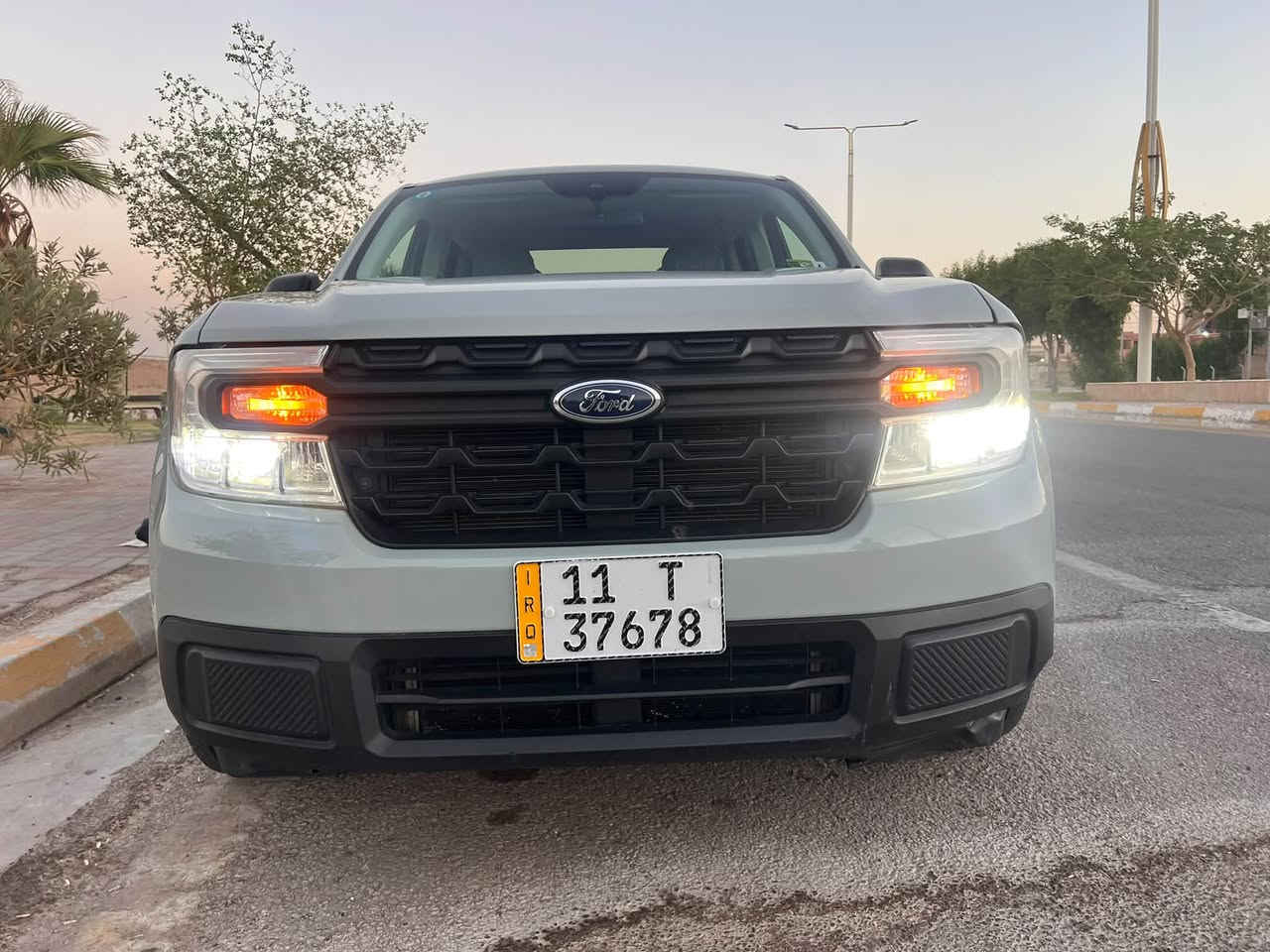 🚘 للبيع فورد مافريك Ford Maverick XL موديل 2024 هايبرد
🔹 اللون: أسمنتي
🔹 الترقيم: بغداد
🔹 الممشى: 43 ألف ميل
🔹 المحرك: 2.5 لتر هايبرد
🔹 الدفع: أمامي
🔹 القير: أوتوماتيك CVT
🔹 البجم: كبس / 4 أبواب
🔹 الحادث: جانبي
🔹 الإيرباكات: بدون إيرباك
🔹 الفئة: XL

المواصفات:

• شاشة 8 إنج
• Apple CarPlay وAndroid Auto
• كاميرا خلفية
• مصابيح LED
• مثبت سرعة
• نظام منع التصادم
• أنظمة قيادة متعددة

📸 صور الحادث موجودة، والسونار متوفر

البيع مستعجل والسعر مناسب: 169

📞 للتواصل: ***********
