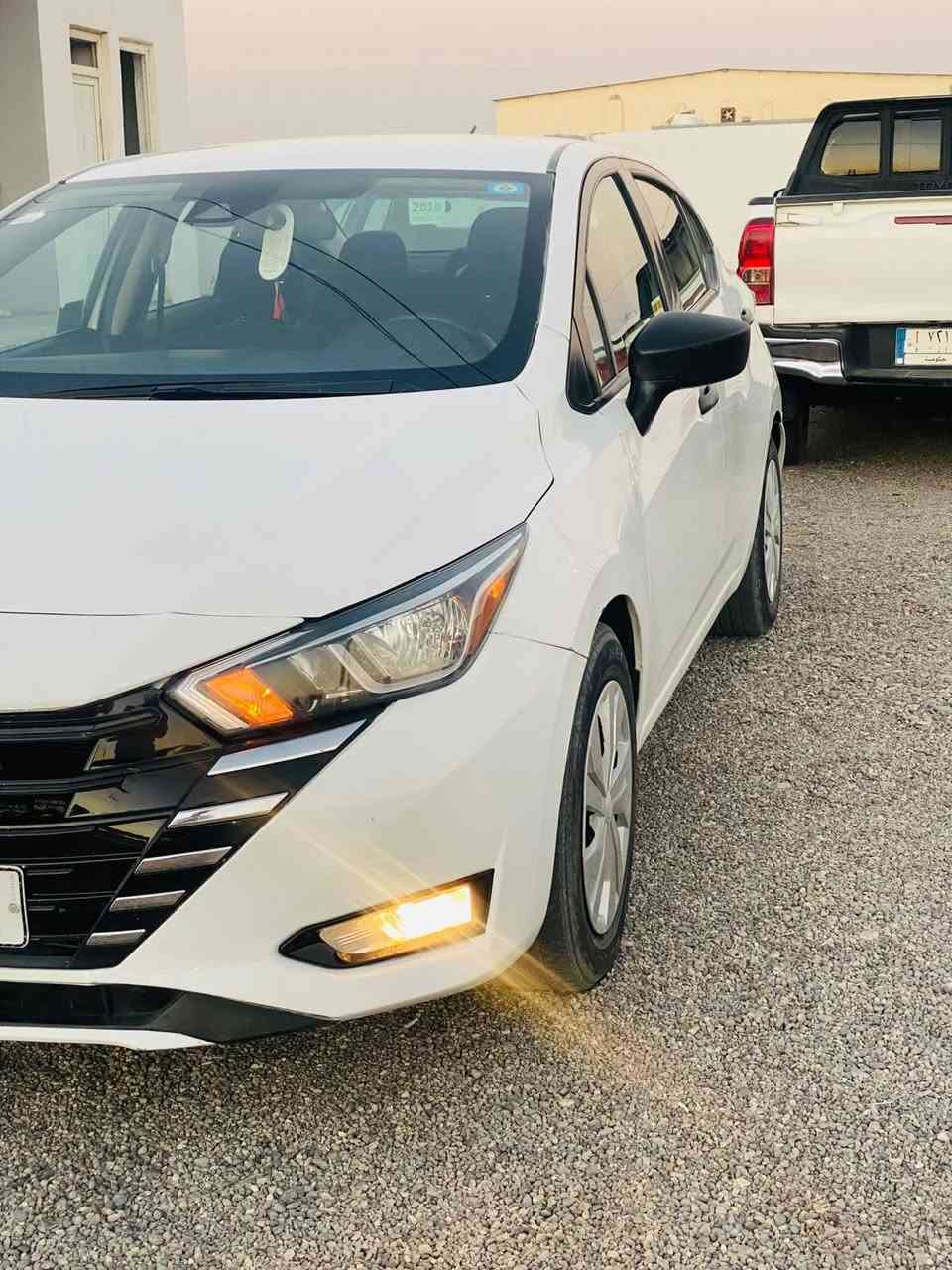 نيسان فيرسا ٢٠٢٣ للبيع السياره ماشيه ٣٩ ضرر بنيد فقط السعر ١٢٠ وبيها مجال رقم بغداد جديد سنويه لل٢٠٣٠ هزه جديده السياره جاهزه للتحويل للاستفسار الاتصال على الرقم *********** او ***********
