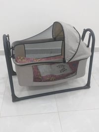 غراض أطفال • استعمال قليل • النجف